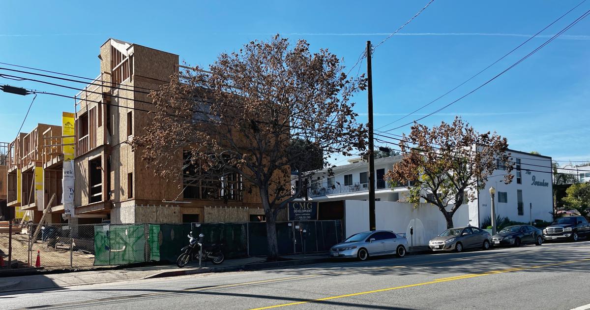 Six small lot houses take shape at 2820 W Rowena Avenue in Silver Lake